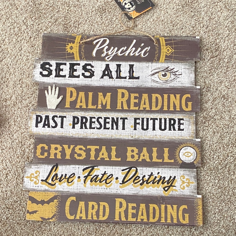 Psychic Themed Wall Decor